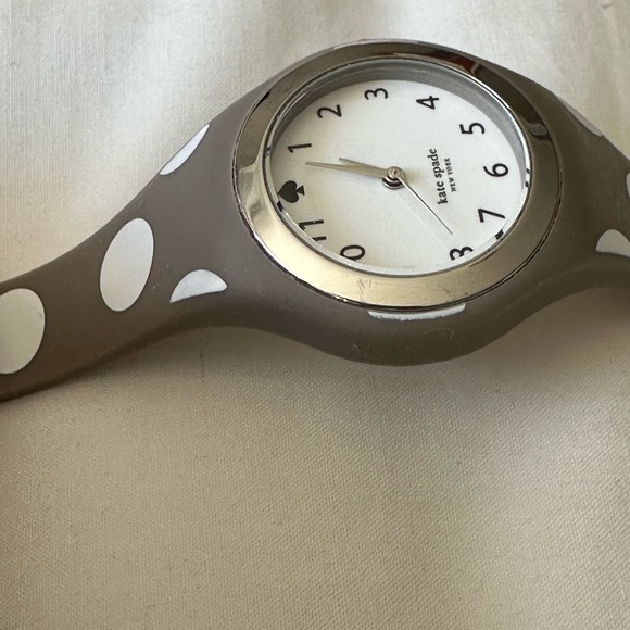 Kate Spade polka dot watch - Picture 7 of 7